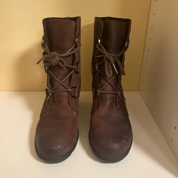 Sorel Women's Joan of Arctic Wedge Boots - Picture 3 of 11